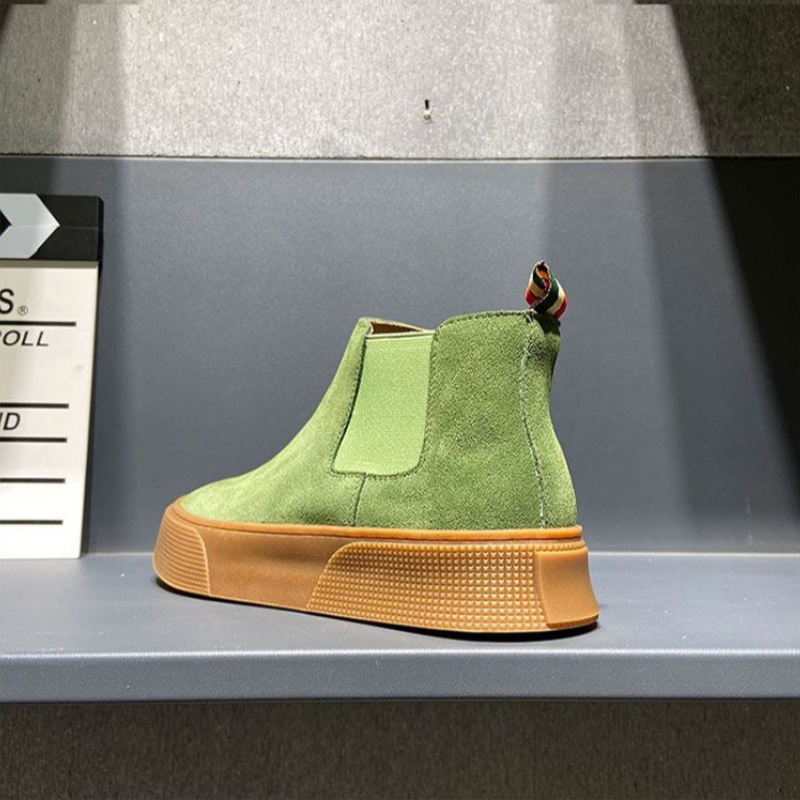 Street Fashion Rome 2026 - รองเท้าบูทหุ้มข้อหนังผู้ชายสไตล์เชลซีแบบสวมลำลอง คอลเลคชั่นใหม่ ฤดูใบไม้ร่วง/ฤดูหนาว 2026 แฟชั่นสไตล์เกาหลีอินเทรนด์