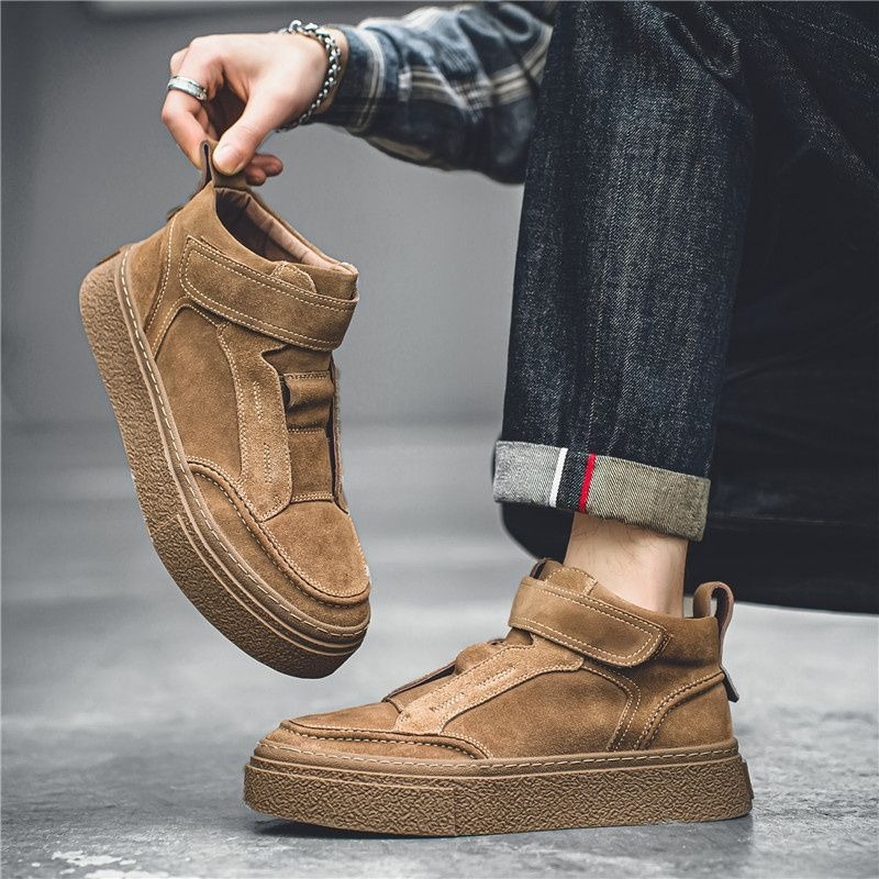 รองเท้าแฟชั่นหุ้มข้อสูงแบบเวลโ - Street Fashion Rome 2026 บทวิจารณ์และราคา