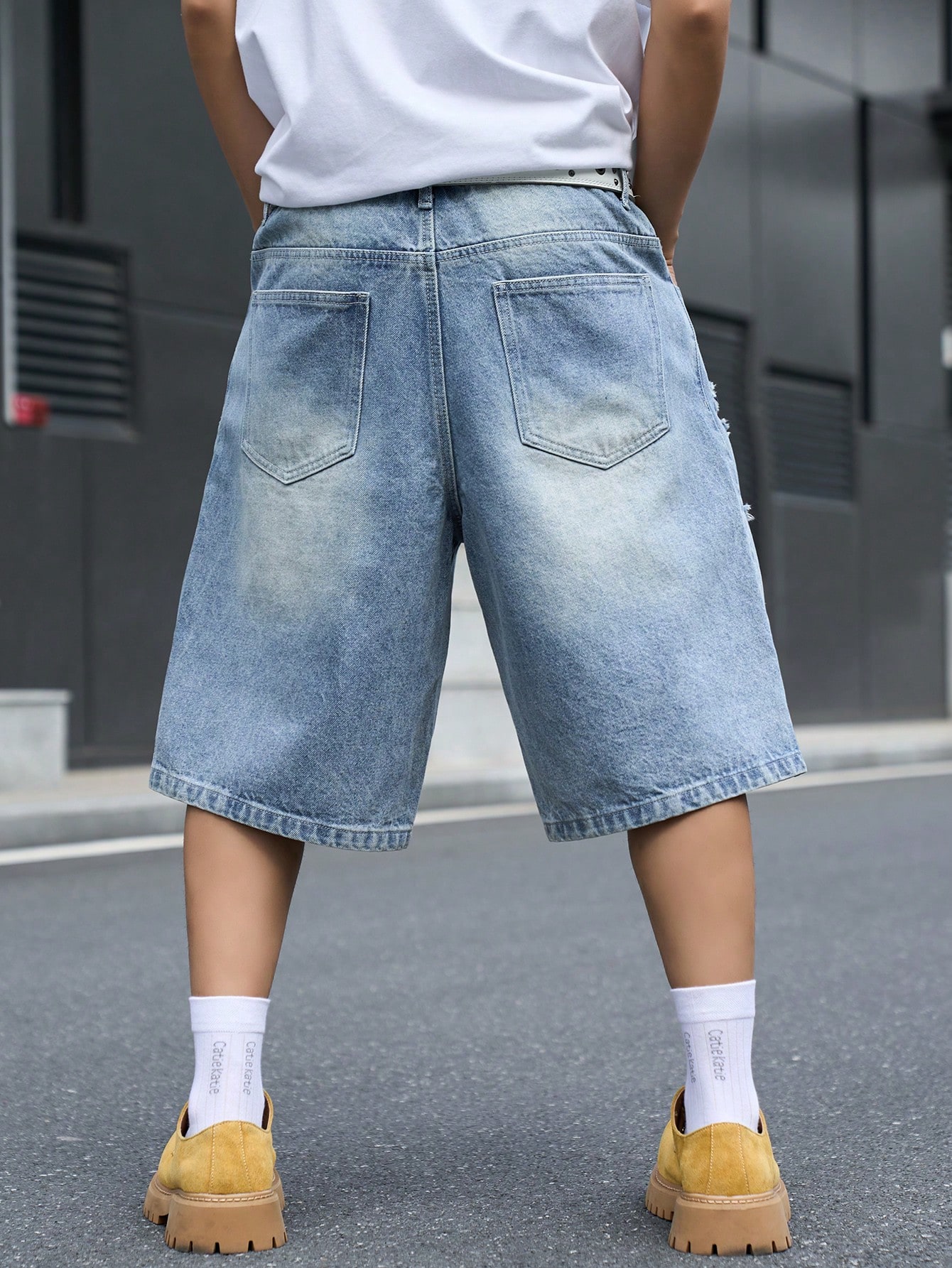 กางเกงยีนส์ขาสั้นทรงหลวมสำหรับ - Distressed Jean Rip บทวิจารณ์และราคา